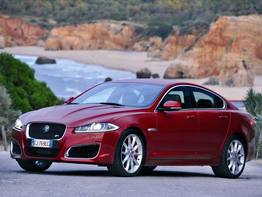 Jaguar XFR 2011 года  (фото 13 из 20)
